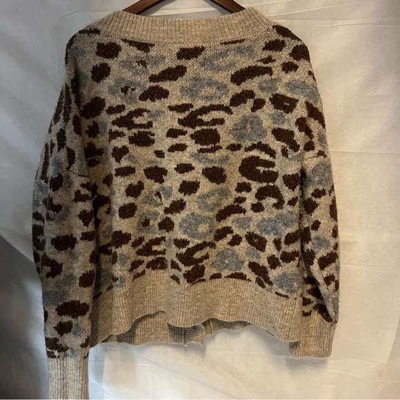 Sadie & Sage Pullover Leopard Size large Cardigan Brown Casual Women's Sweater - Picture 8 of 13